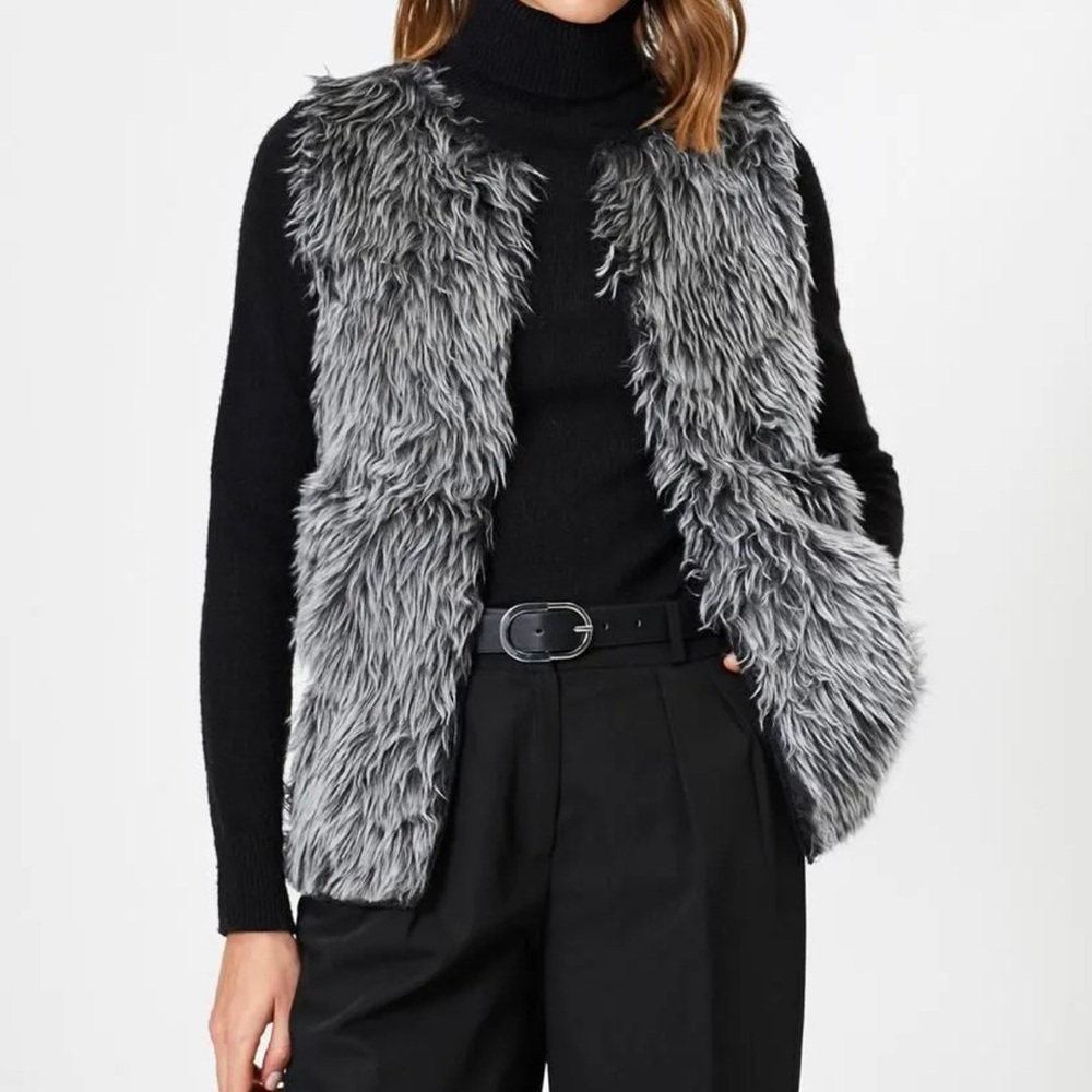 Koton Knit & Faux Fur Vest Size Medium